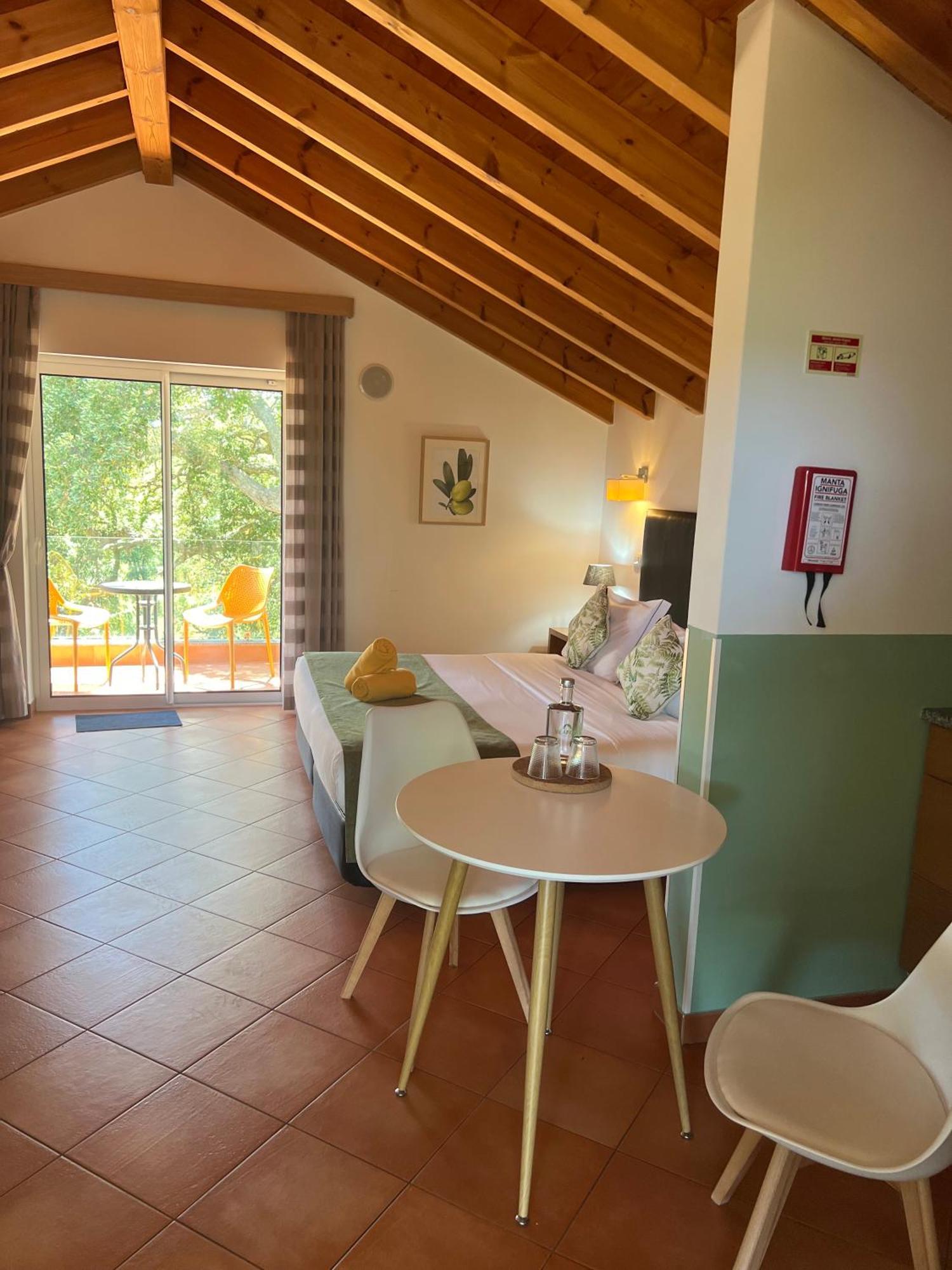 Vilafoia Monchique Habitación foto